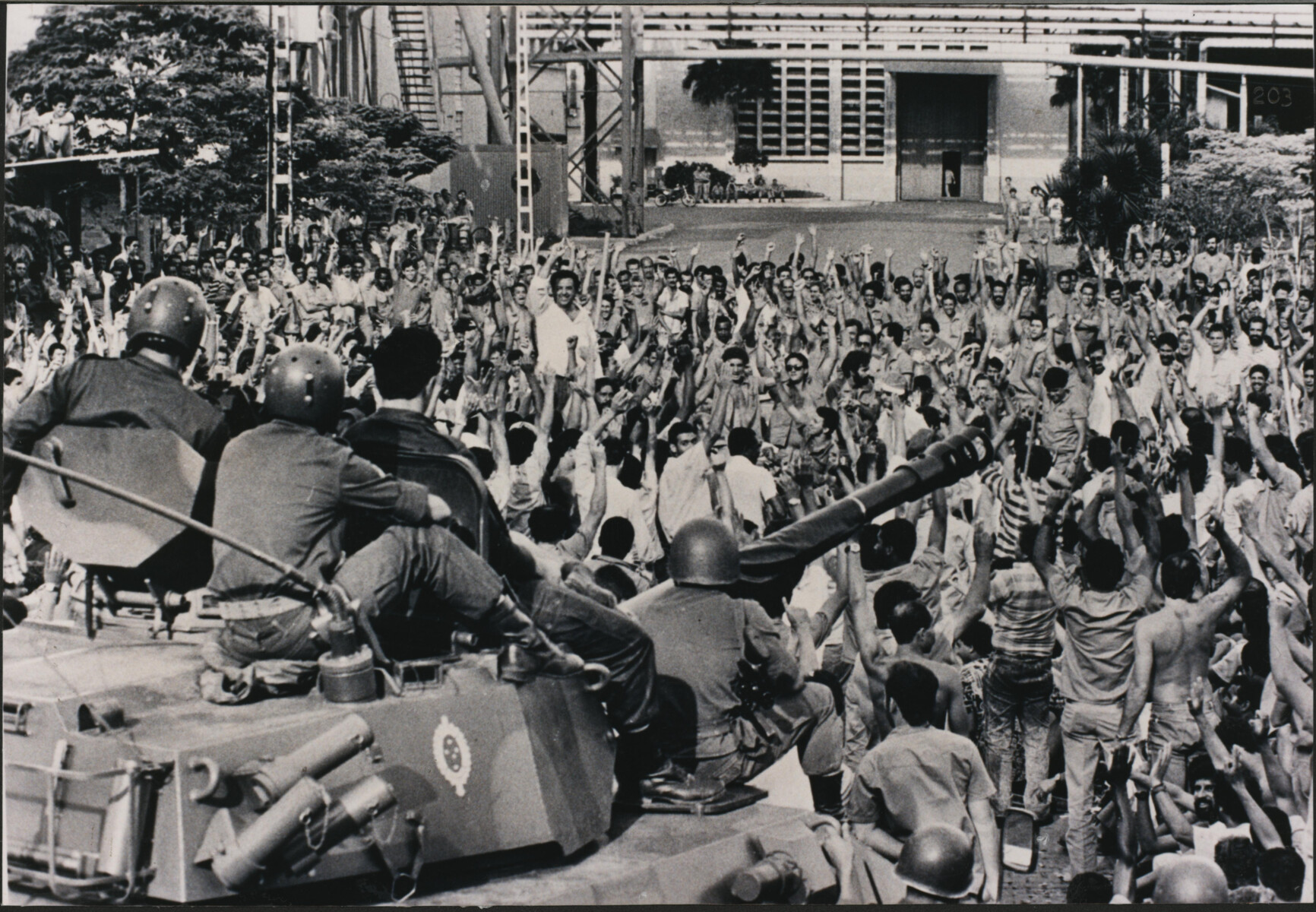 12 - tanques e assembleia(vr_pasta_019_foto_00584).jpg