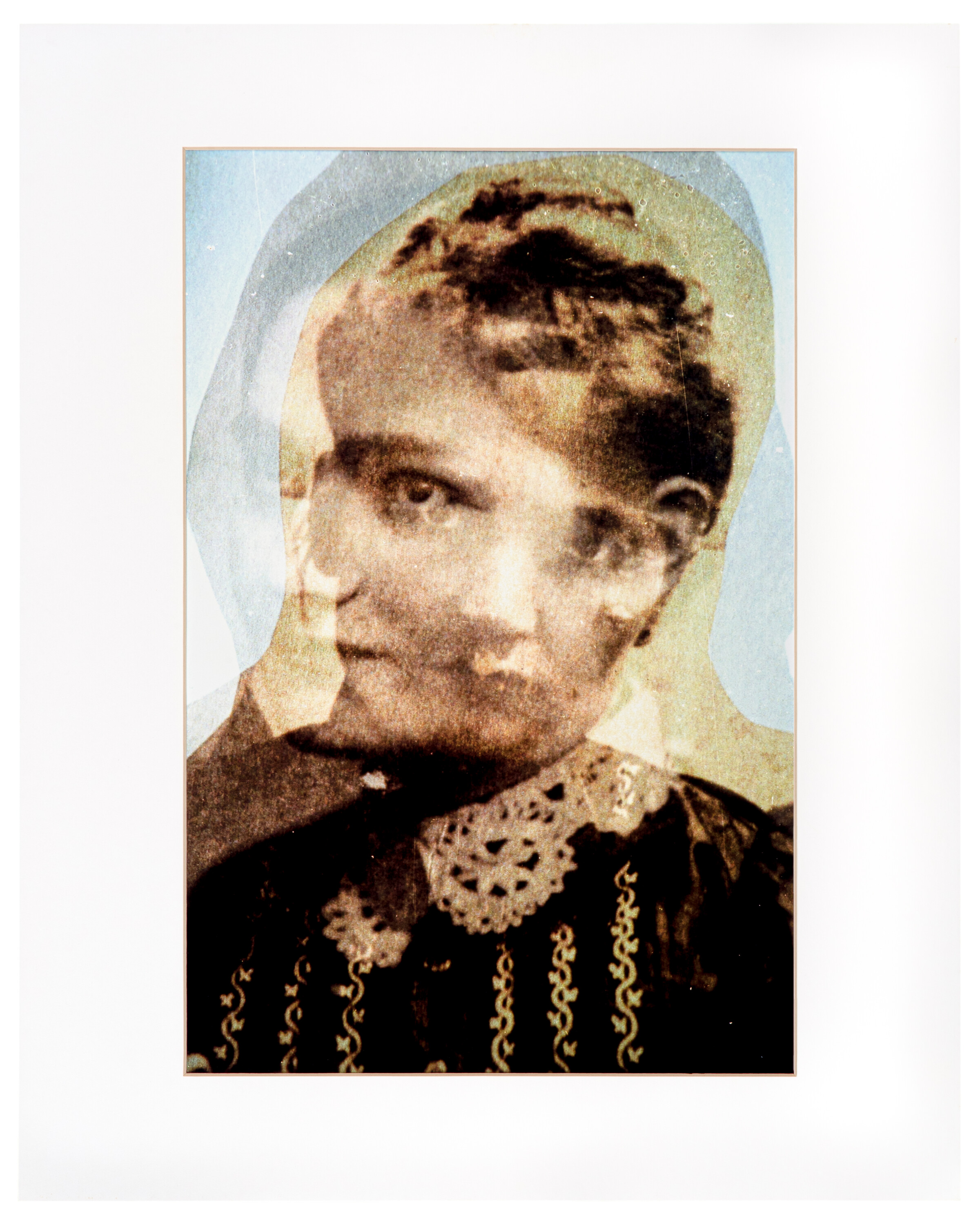 MAV02_Luise Weiss_1999_Fotografia Gisele Bertinato.jpg