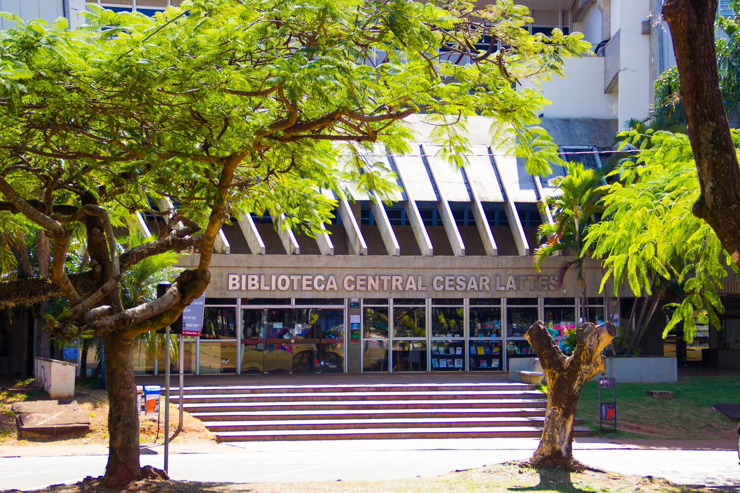 4_Biblioteca Central Cesar Lattes.jpg