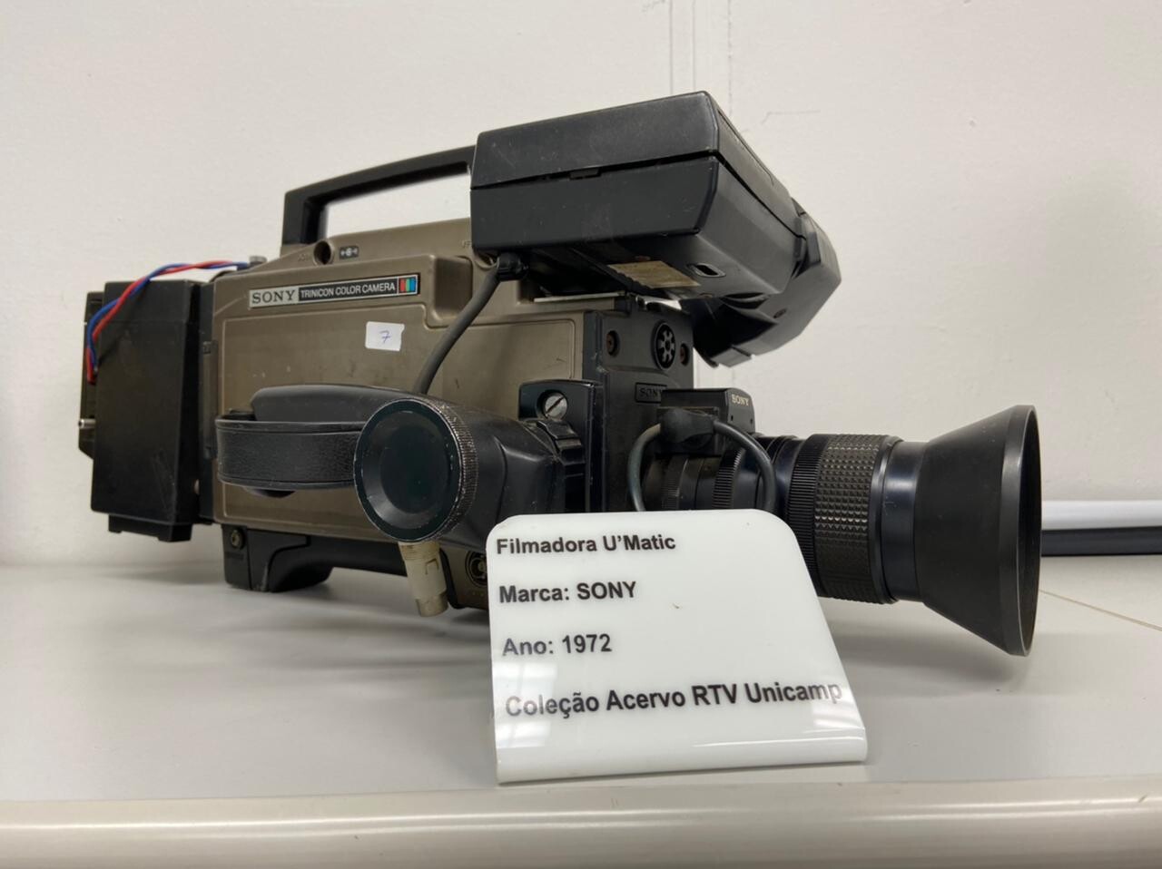 Câmera u'matic Sony 1972.jpg