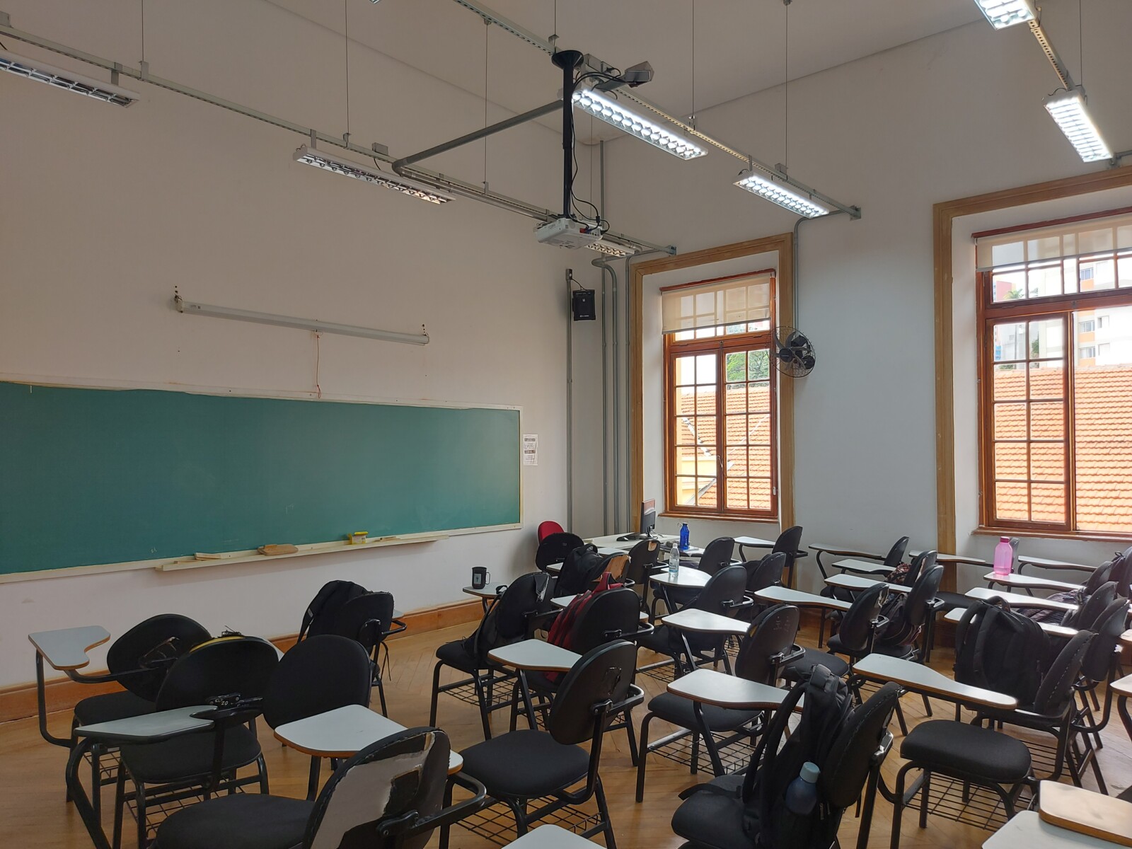 Sala de Aula Piso Superior.jpg